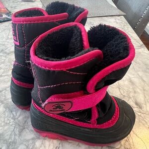 Kamik Toddler Kids' Black and Pink Snow Boots